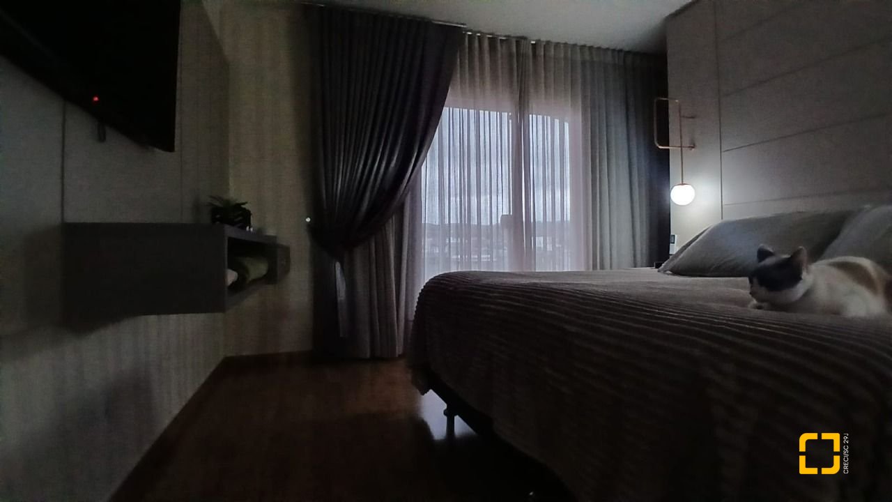 Casa com 271m², 3 quartos (sendo 1 suíte), 2 garagens, no bairro Barreiros em São José