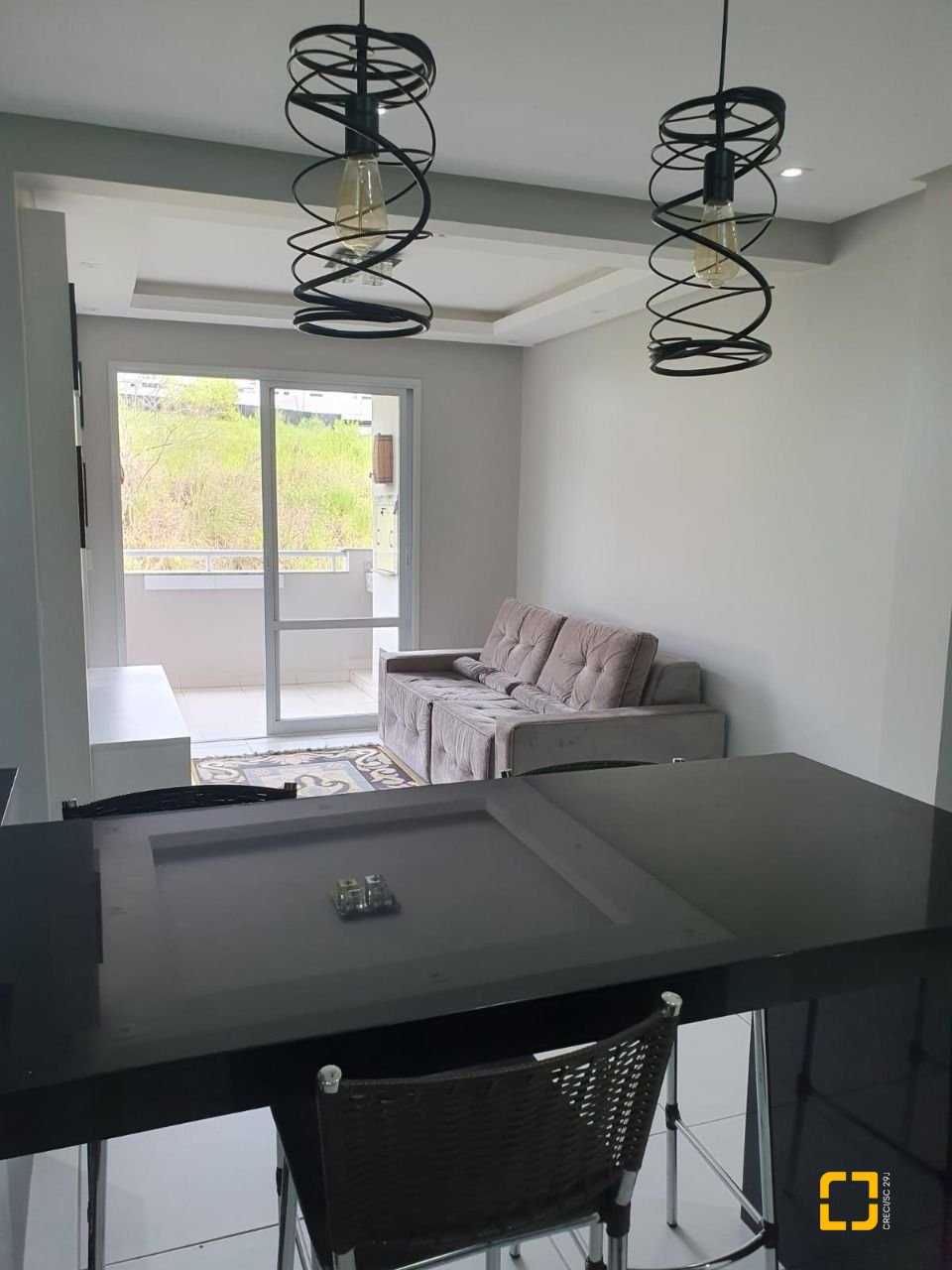 Apartamento com 63m², 2 quartos, 1 garagem, no bairro Serraria em São José