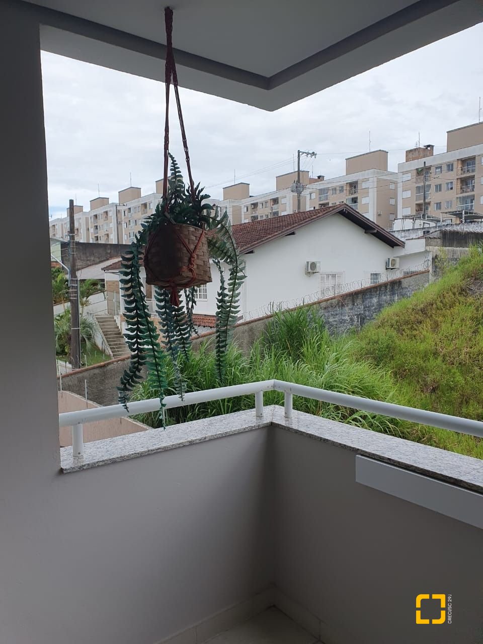Apartamento com 63m², 2 quartos, 1 garagem, no bairro Serraria em São José