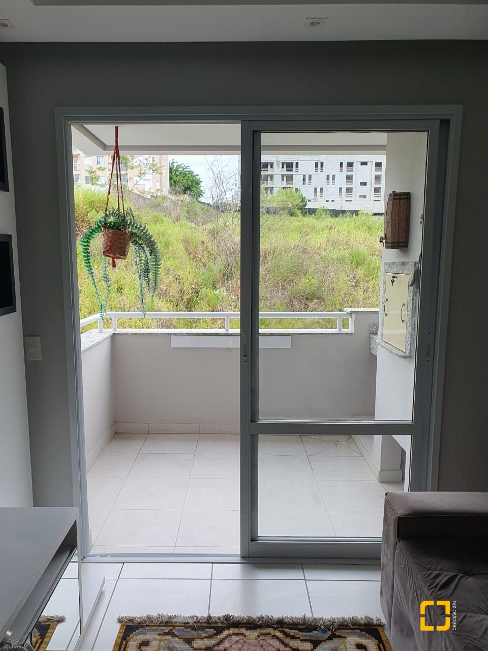 Apartamento com 63m², 2 quartos, 1 garagem, no bairro Serraria em São José
