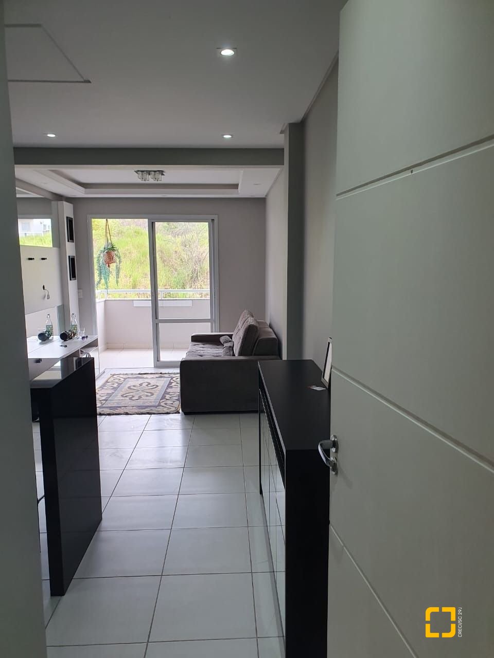 Apartamento com 63m², 2 quartos, 1 garagem, no bairro Serraria em São José