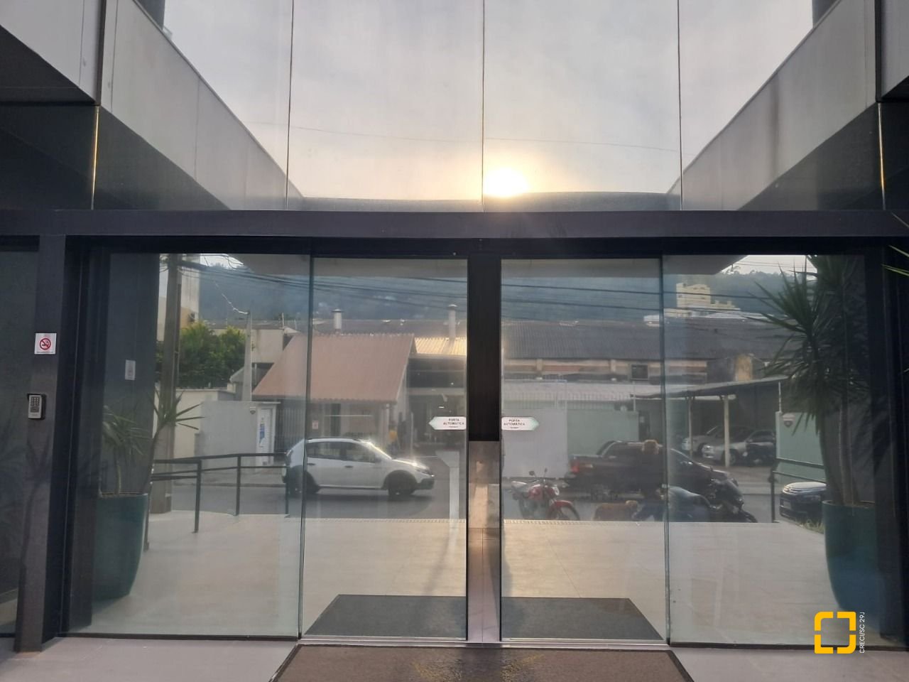 Sala com 38m², 1 garagem, no bairro Saco dos Limões em Florianópolis