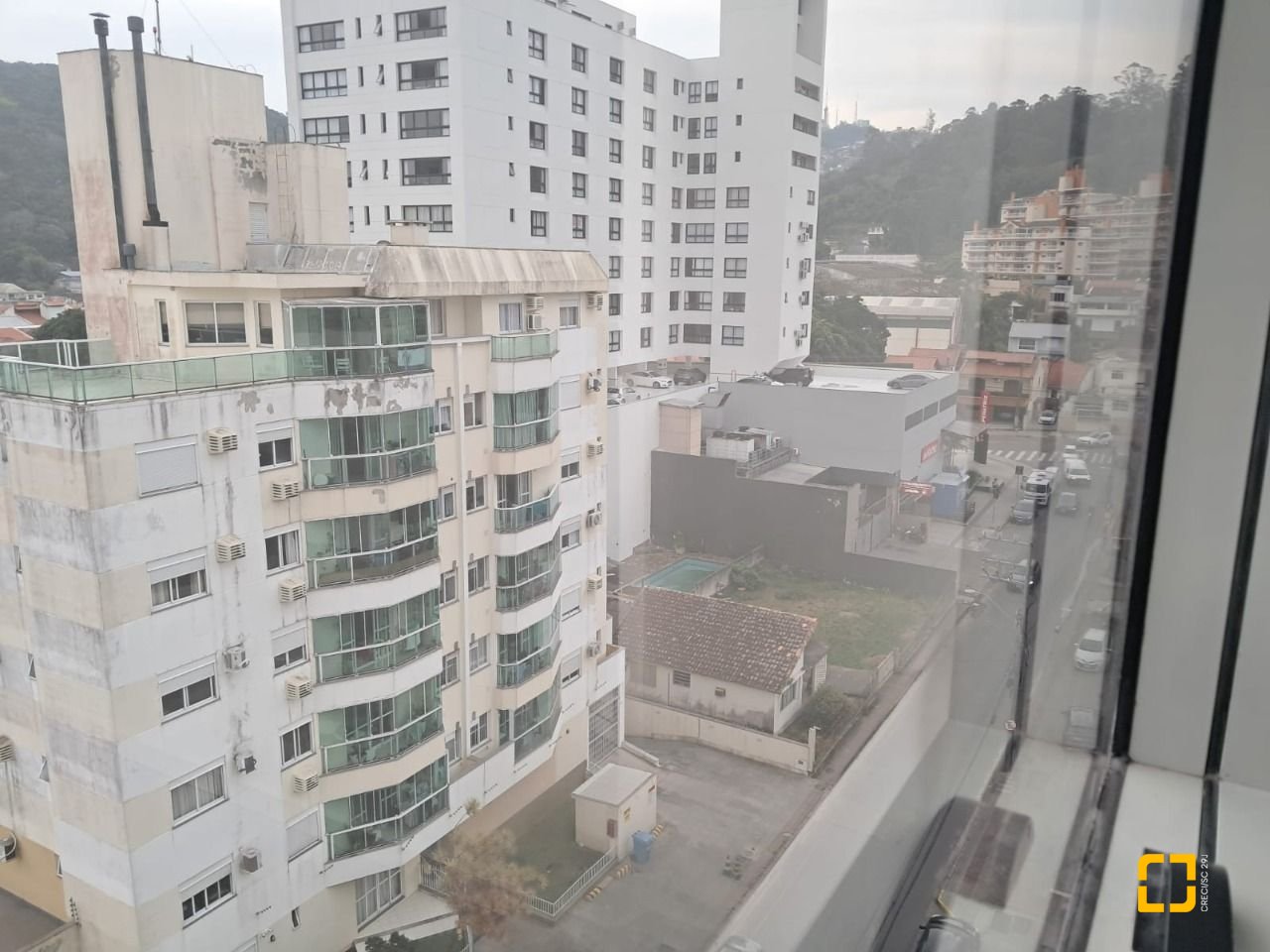 Sala com 38m², 1 garagem, no bairro Saco dos Limões em Florianópolis