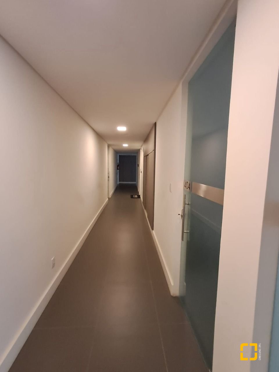 Sala com 38m², 1 garagem, no bairro Saco dos Limões em Florianópolis
