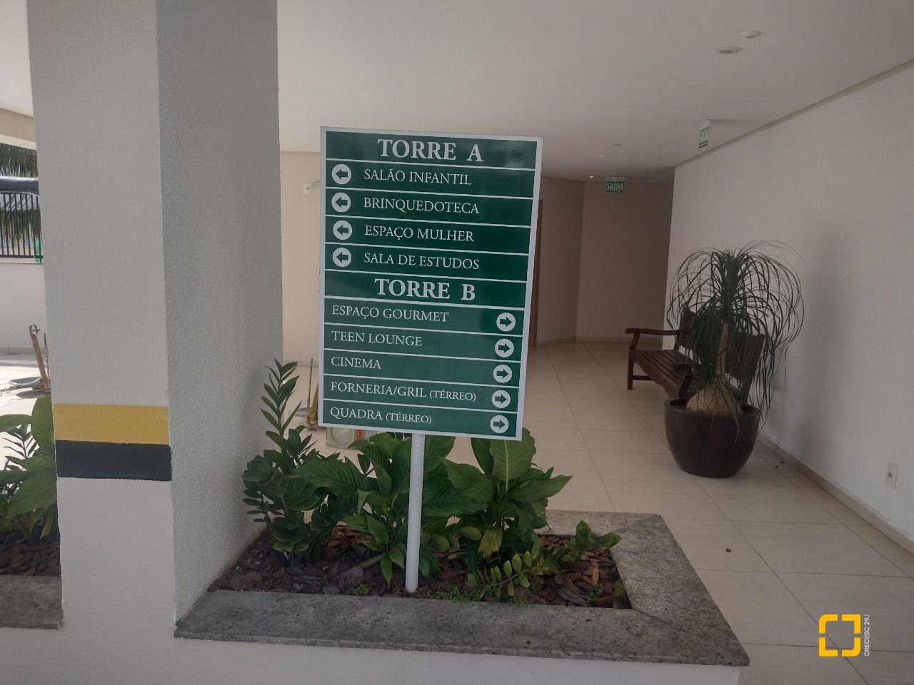 Apartamento com 170m², 6 quartos (sendo 2 suítes), 3 garagens, no bairro Itacorubi em Florianópolis
