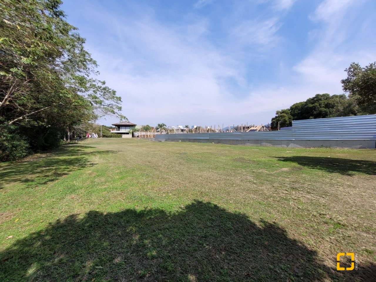 Terreno com 1261m², no bairro Ingleses em Florianópolis