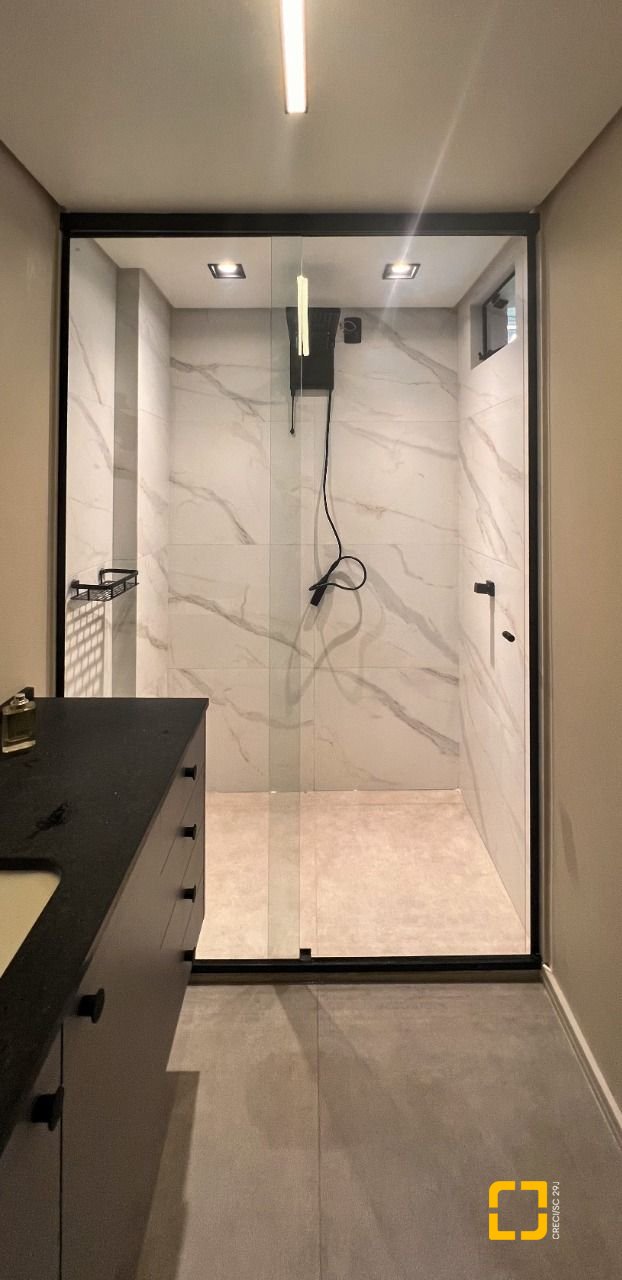 Apartamento com 76m², 3 quartos (sendo 1 suíte), no bairro Centro em Florianópolis