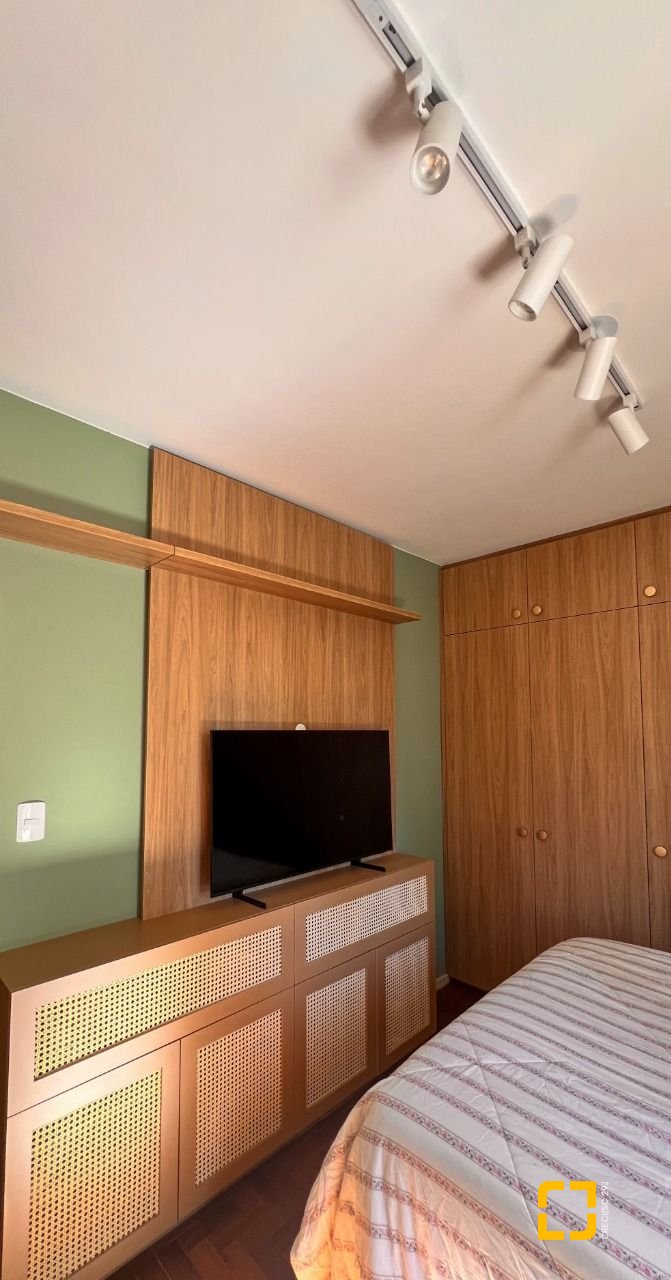 Apartamento com 76m², 3 quartos (sendo 1 suíte), no bairro Centro em Florianópolis