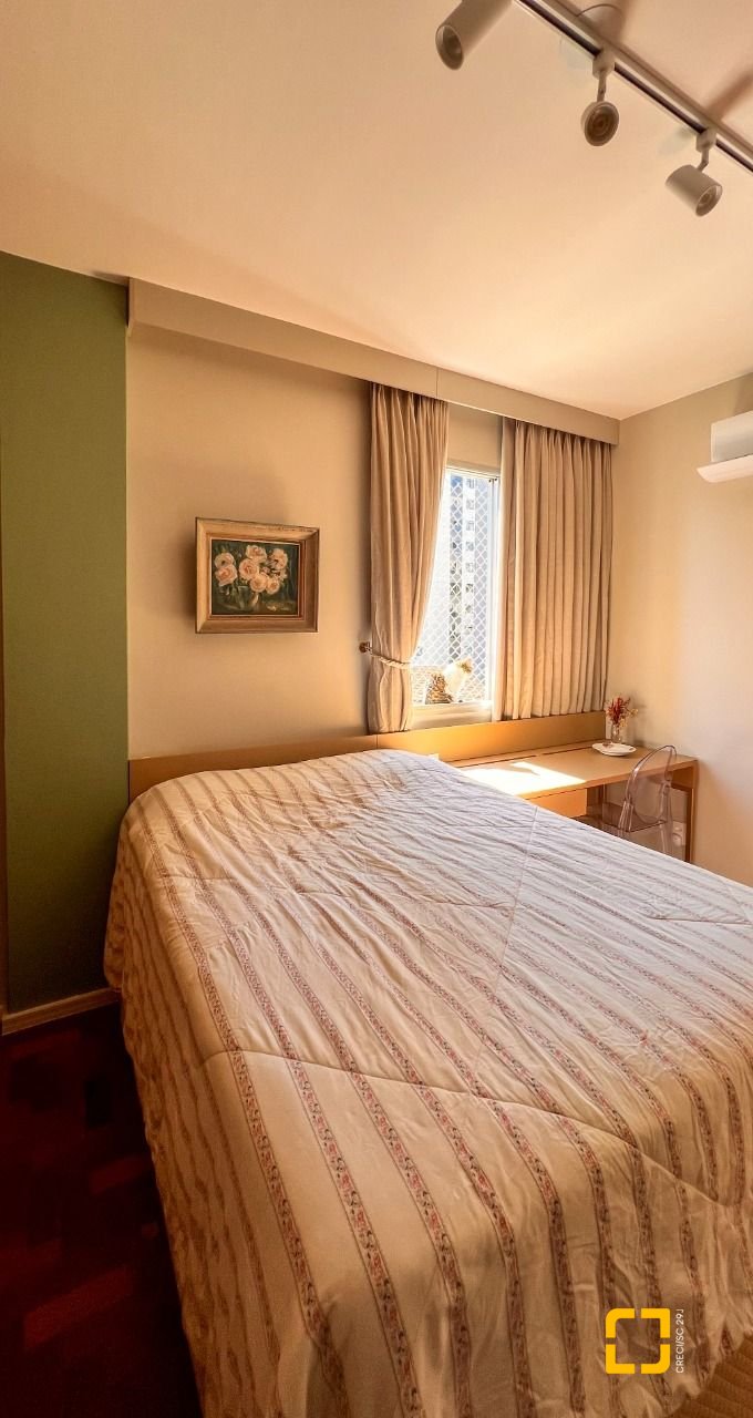 Apartamento com 76m², 3 quartos (sendo 1 suíte), no bairro Centro em Florianópolis