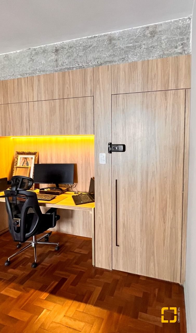 Apartamento com 76m², 3 quartos (sendo 1 suíte), no bairro Centro em Florianópolis