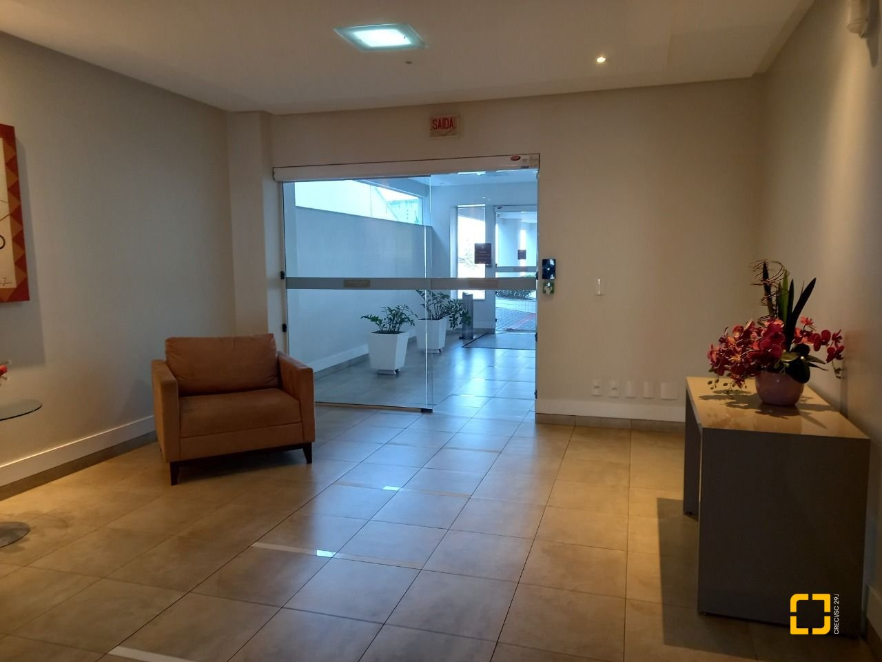 Apartamento com 71m², 3 quartos (sendo 1 suíte), 1 garagem, no bairro João Paulo em Florianópolis