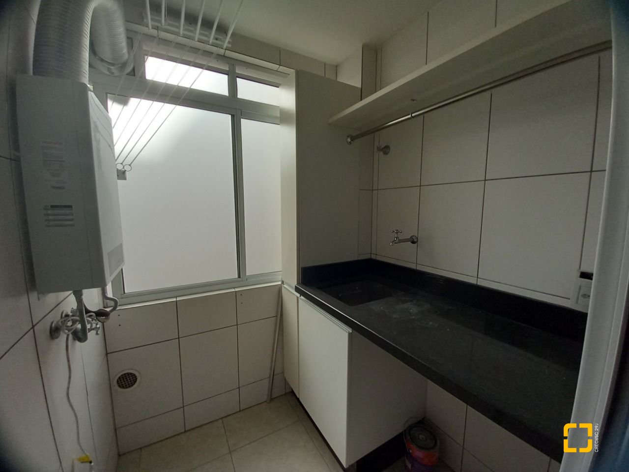 Apartamento com 71m², 3 quartos (sendo 1 suíte), 1 garagem, no bairro João Paulo em Florianópolis