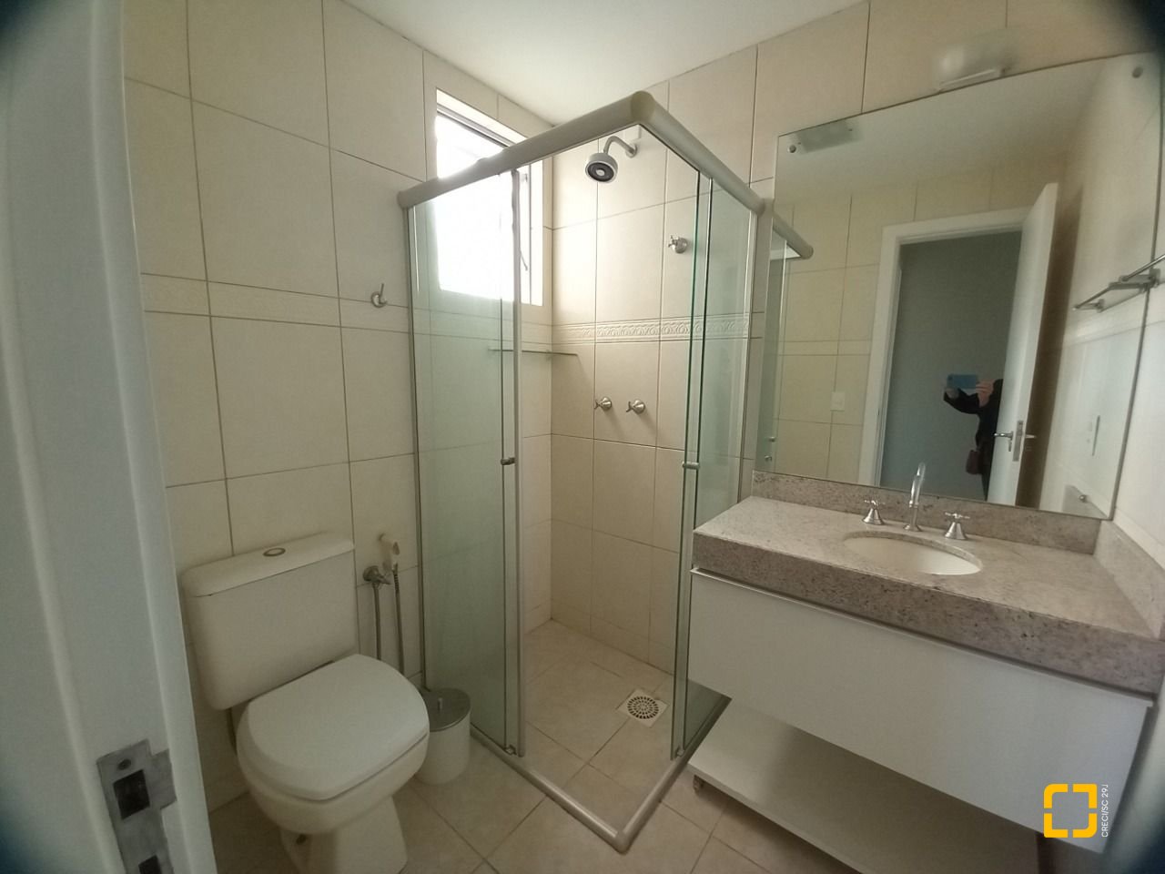 Apartamento com 71m², 3 quartos (sendo 1 suíte), 1 garagem, no bairro João Paulo em Florianópolis