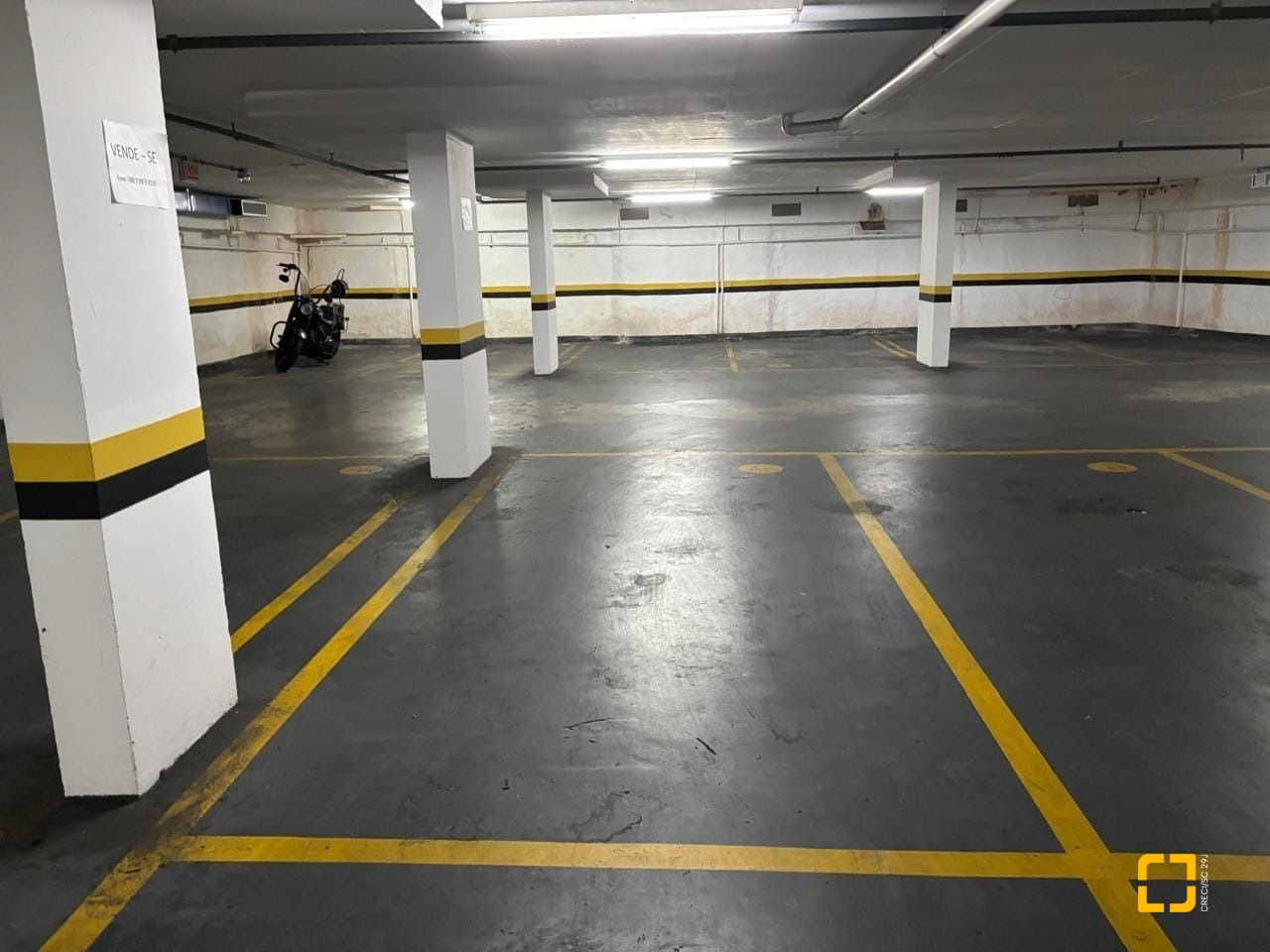 Garagem com 12m², no bairro Centro em Florianópolis