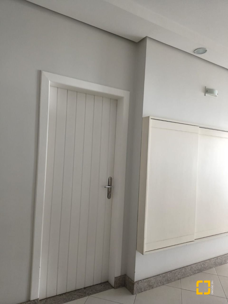 Apartamento com 91m², 3 quartos (sendo 1 suíte), 1 garagem, no bairro Campinas em São José