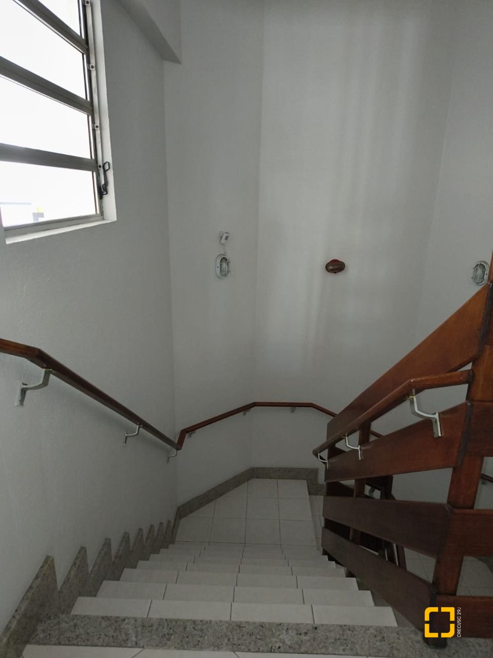 Apartamento com 91m², 3 quartos (sendo 1 suíte), 1 garagem, no bairro Campinas em São José