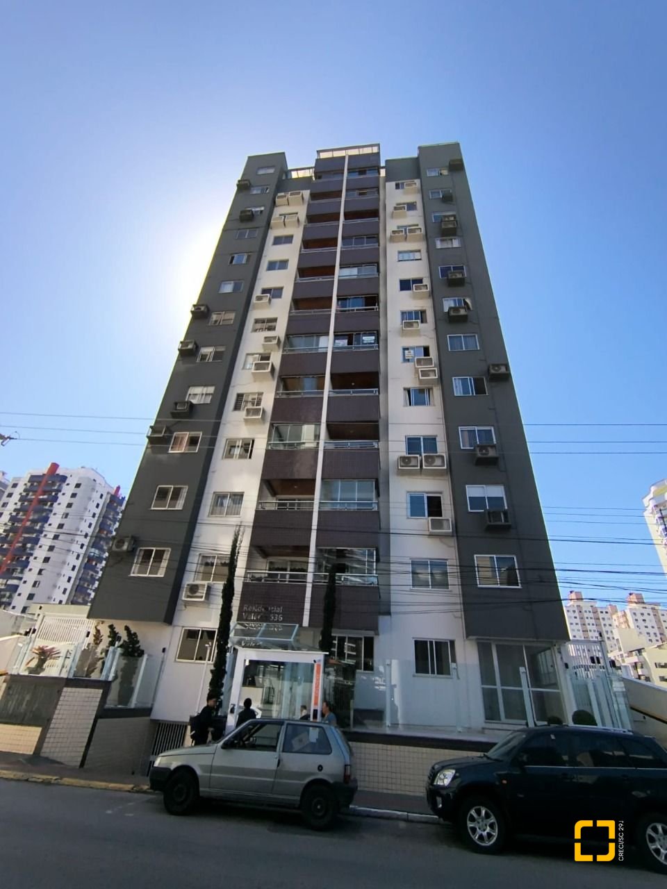 Apartamento com 91m², 3 quartos (sendo 1 suíte), 1 garagem, no bairro Campinas em São José