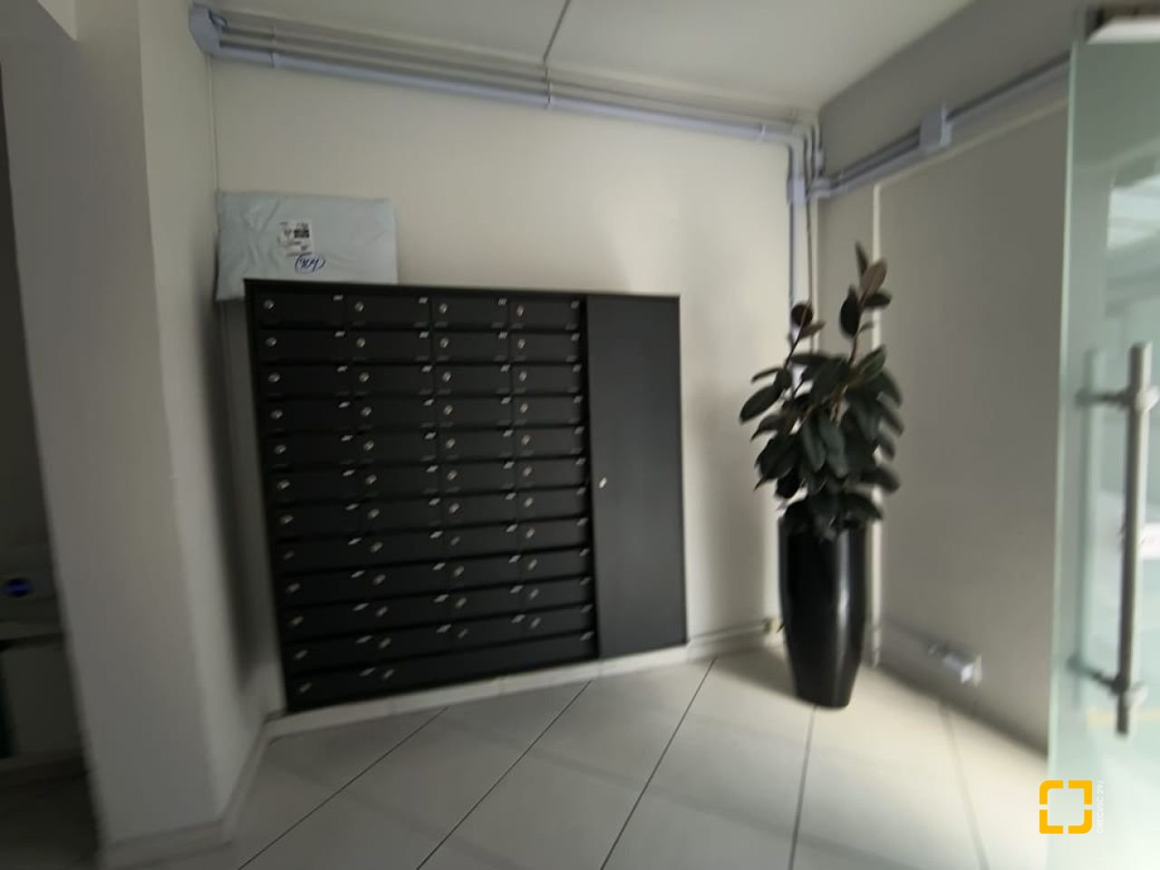 Apartamento com 91m², 3 quartos (sendo 1 suíte), 1 garagem, no bairro Campinas em São José