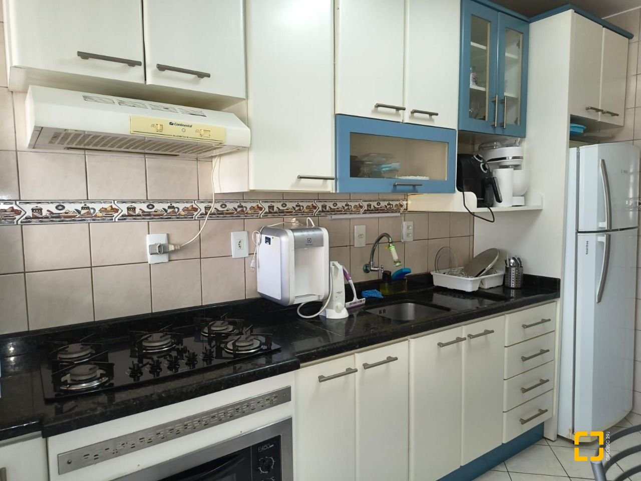 Apartamento com 91m², 3 quartos (sendo 1 suíte), 1 garagem, no bairro Campinas em São José
