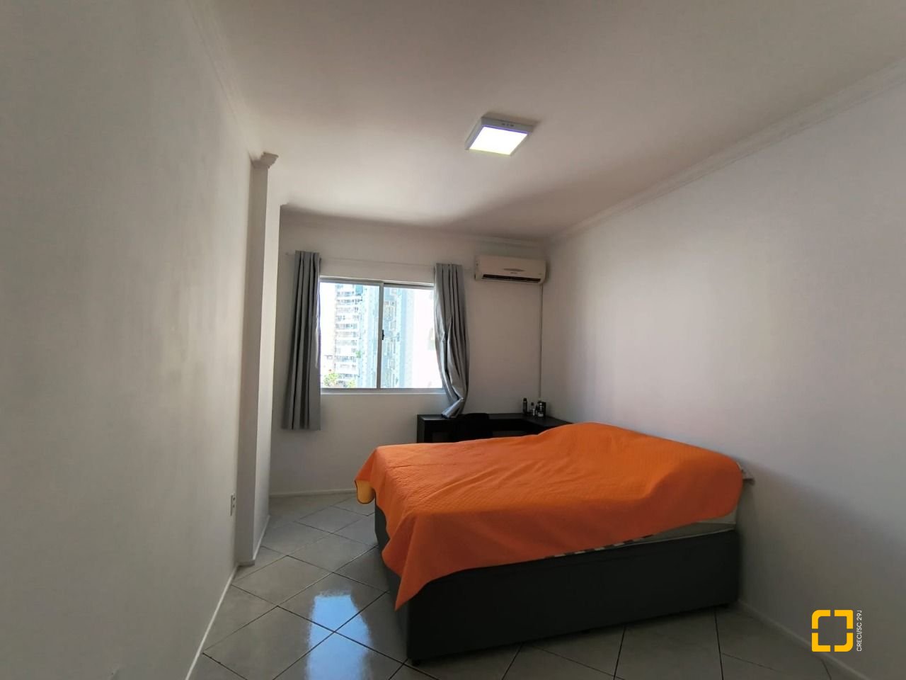 Apartamento com 91m², 3 quartos (sendo 1 suíte), 1 garagem, no bairro Campinas em São José