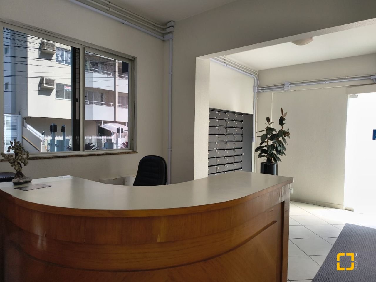 Apartamento com 91m², 3 quartos (sendo 1 suíte), 1 garagem, no bairro Campinas em São José