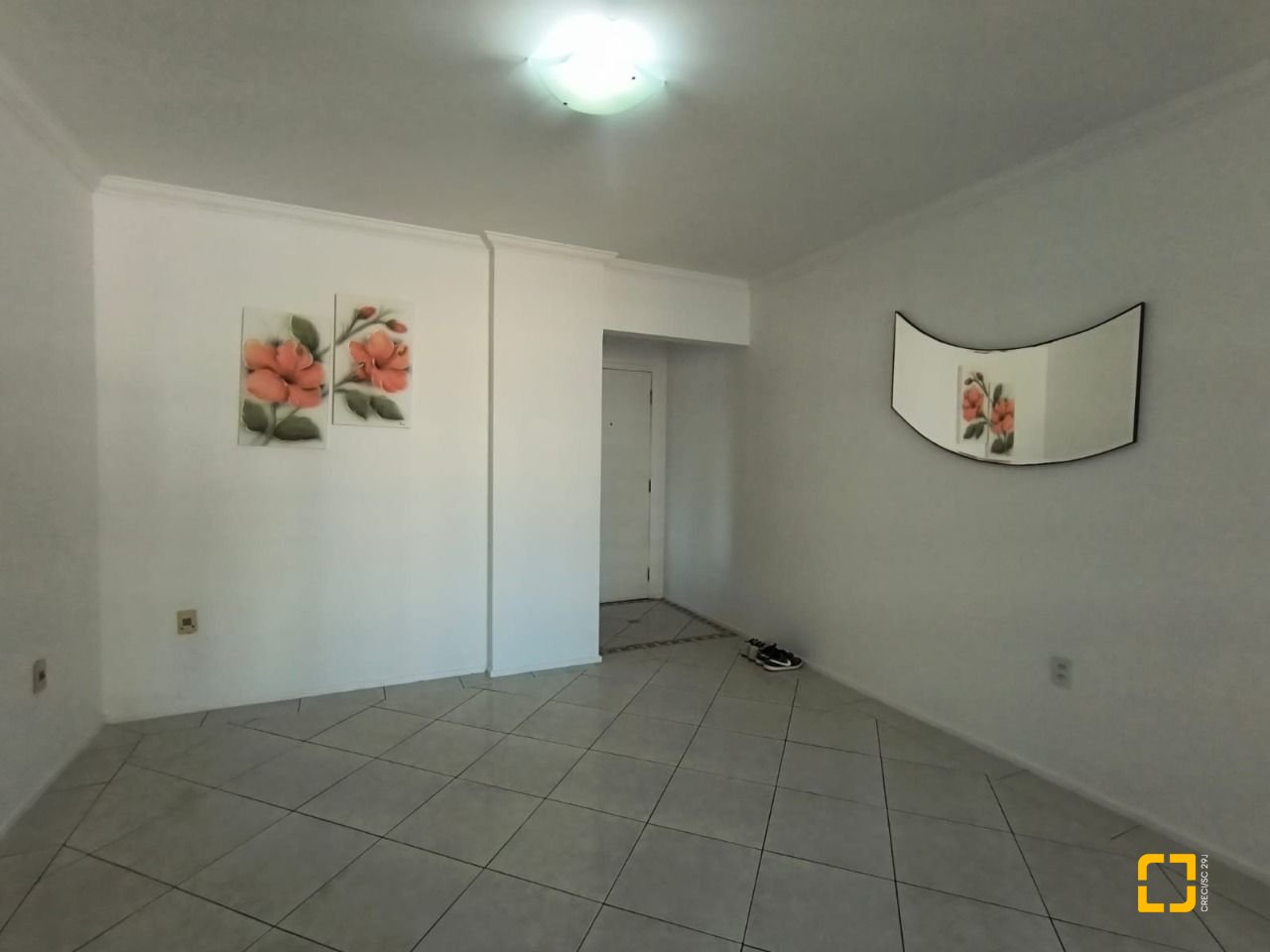 Apartamento com 91m², 3 quartos (sendo 1 suíte), 1 garagem, no bairro Campinas em São José