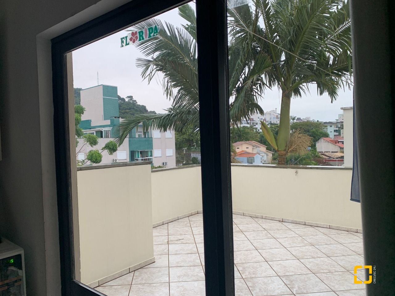 Cobertura com 105m², 2 quartos, 1 garagem, no bairro Canasvieiras em Florianópolis