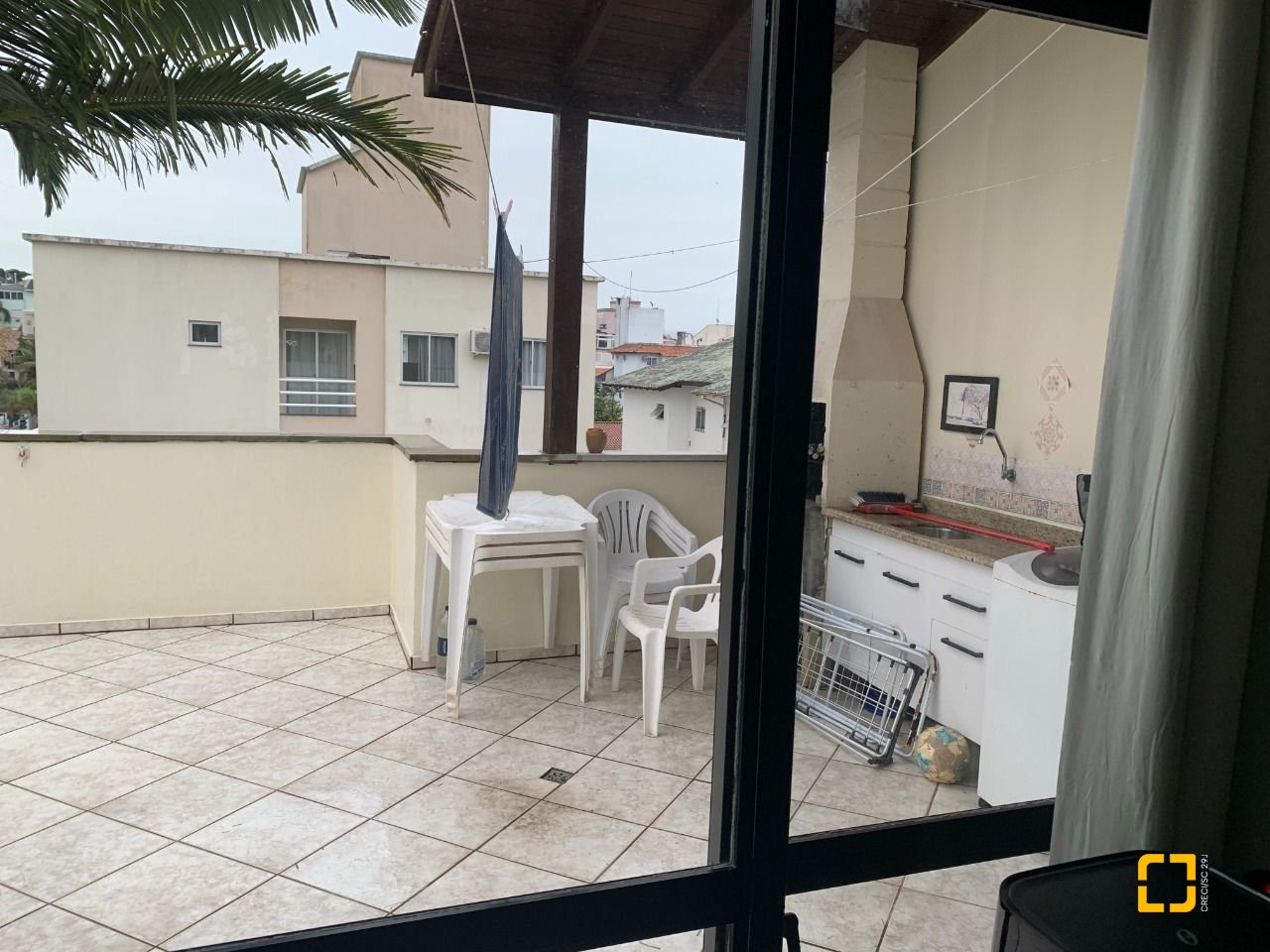 Cobertura com 105m², 2 quartos, 1 garagem, no bairro Canasvieiras em Florianópolis