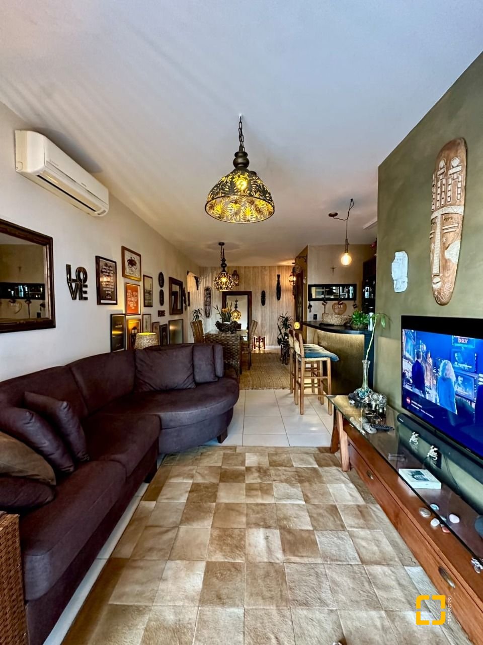 Cobertura com 185m², 4 quartos (sendo 2 suítes), 2 garagens, no bairro Campeche em Florianópolis