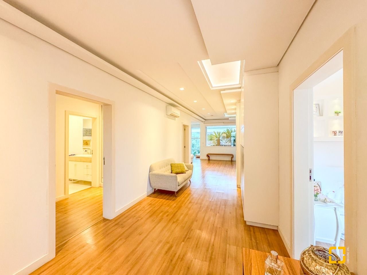 Casa de Condomínio com 890m², 10 quartos (sendo 5 suítes), 6 garagens, no bairro Jurerê Internacional em Florianópolis