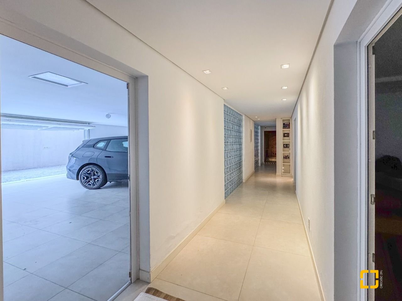 Casa de Condomínio com 890m², 10 quartos (sendo 5 suítes), 6 garagens, no bairro Jurerê Internacional em Florianópolis