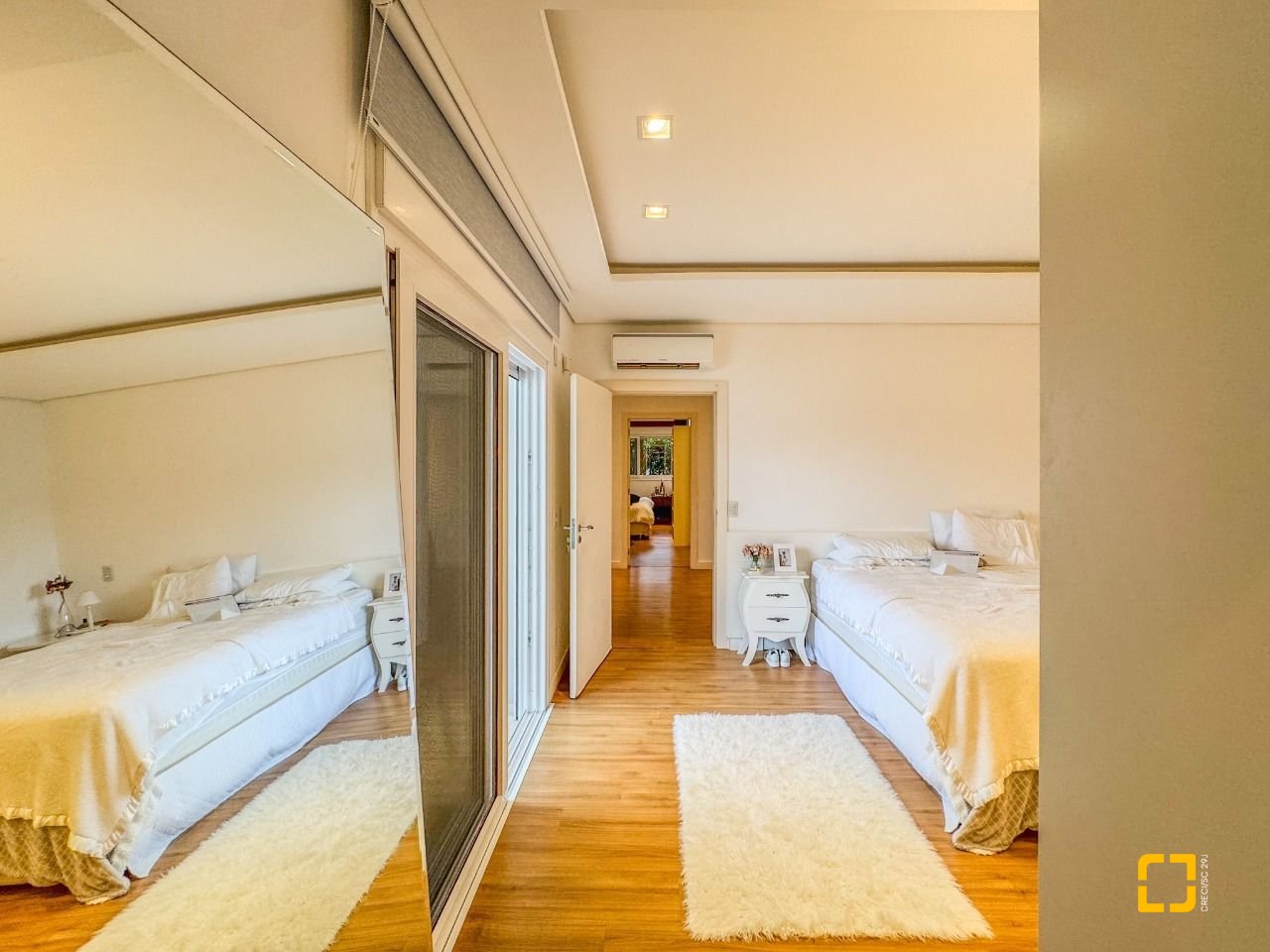 Casa de Condomínio com 890m², 10 quartos (sendo 5 suítes), 6 garagens, no bairro Jurerê Internacional em Florianópolis