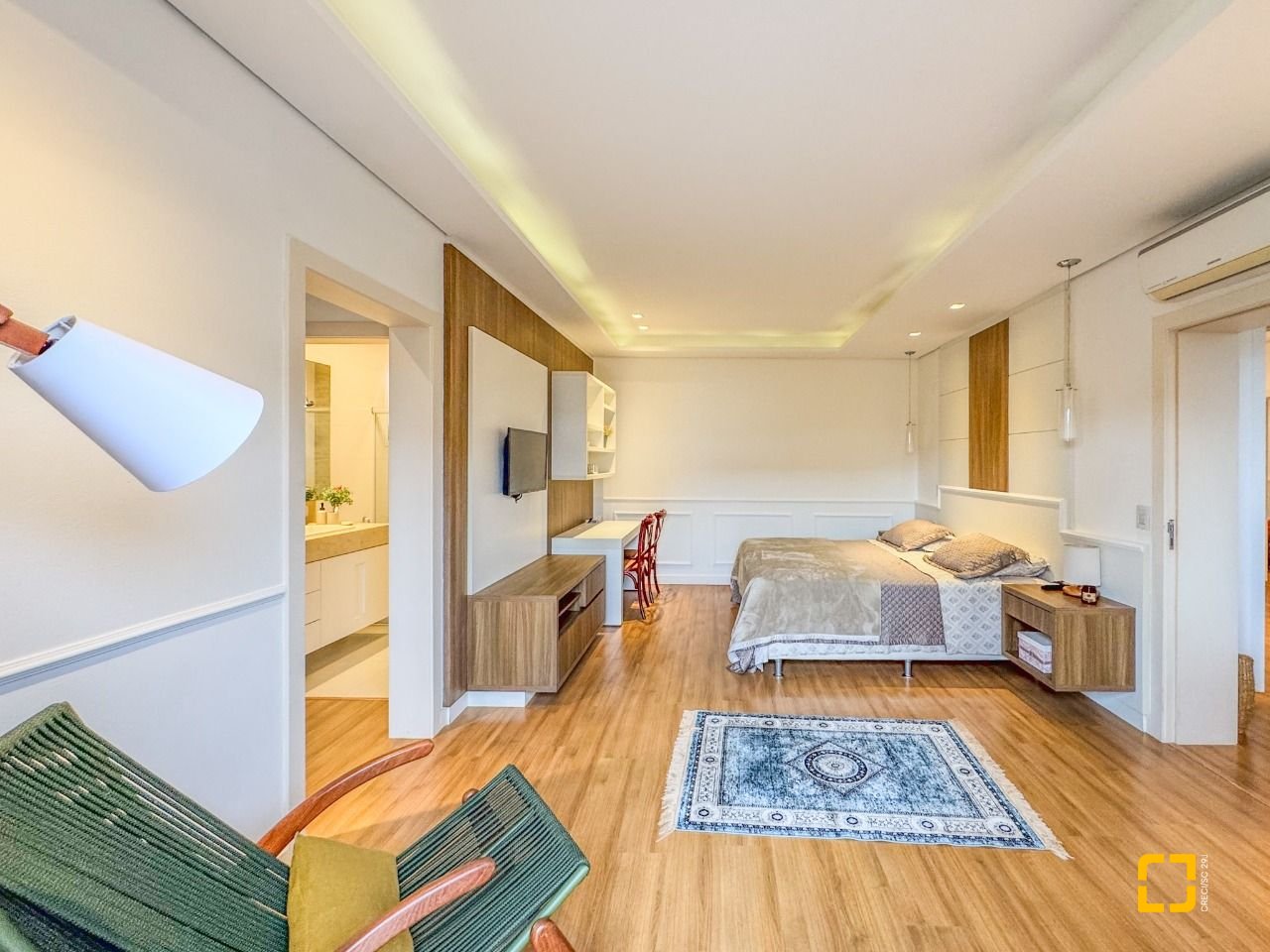 Casa de Condomínio com 890m², 5 quartos (sendo 5 suítes), 6 garagens, no bairro Jurerê Internacional em Florianópolis