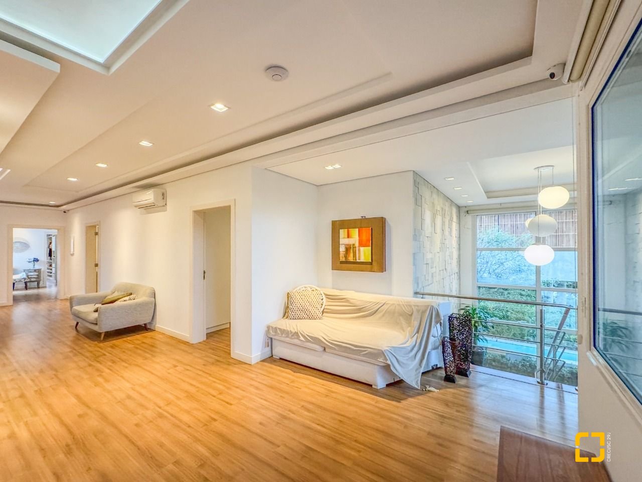 Casa de Condomínio com 890m², 5 quartos (sendo 5 suítes), 6 garagens, no bairro Jurerê Internacional em Florianópolis