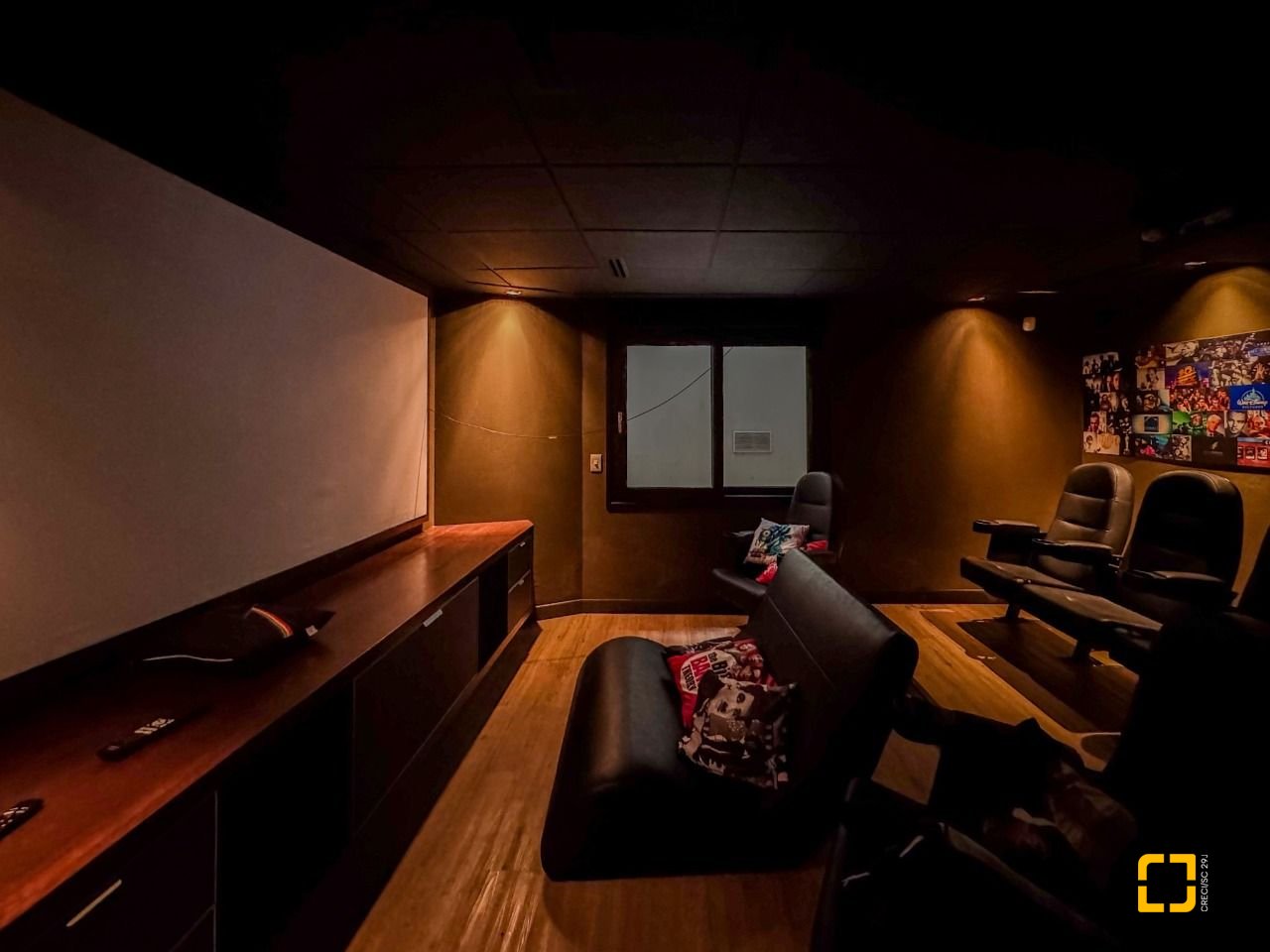 Casa de Condomínio com 890m², 5 quartos (sendo 5 suítes), 6 garagens, no bairro Jurerê Internacional em Florianópolis