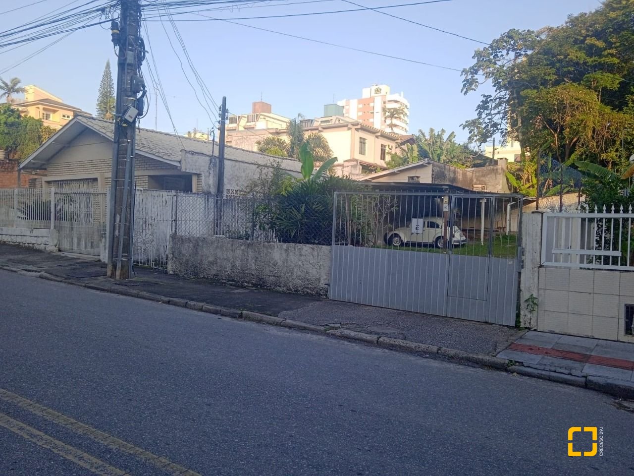 Terreno com 290m², no bairro Estreito em Florianópolis