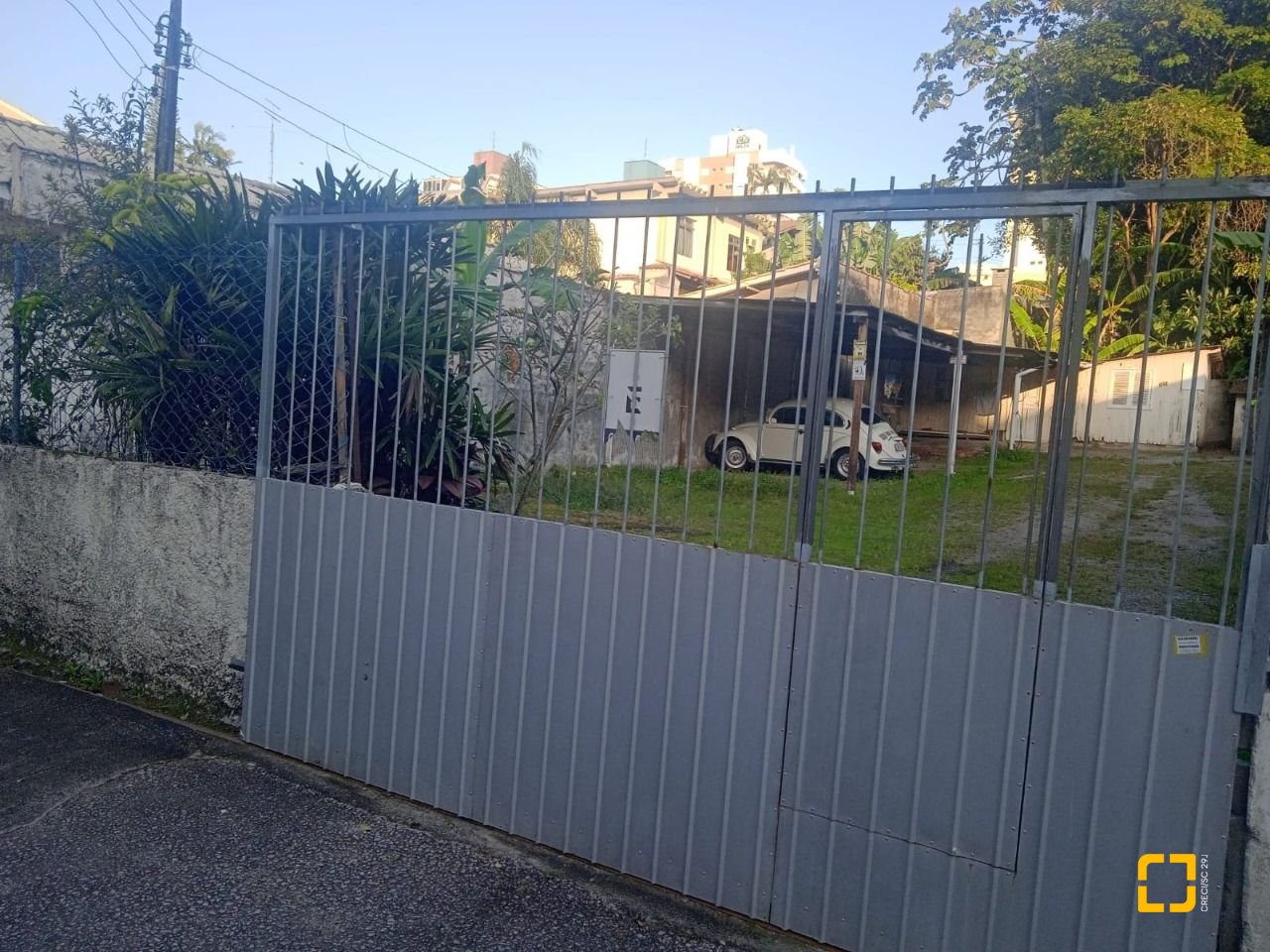 Terreno com 290m², no bairro Estreito em Florianópolis