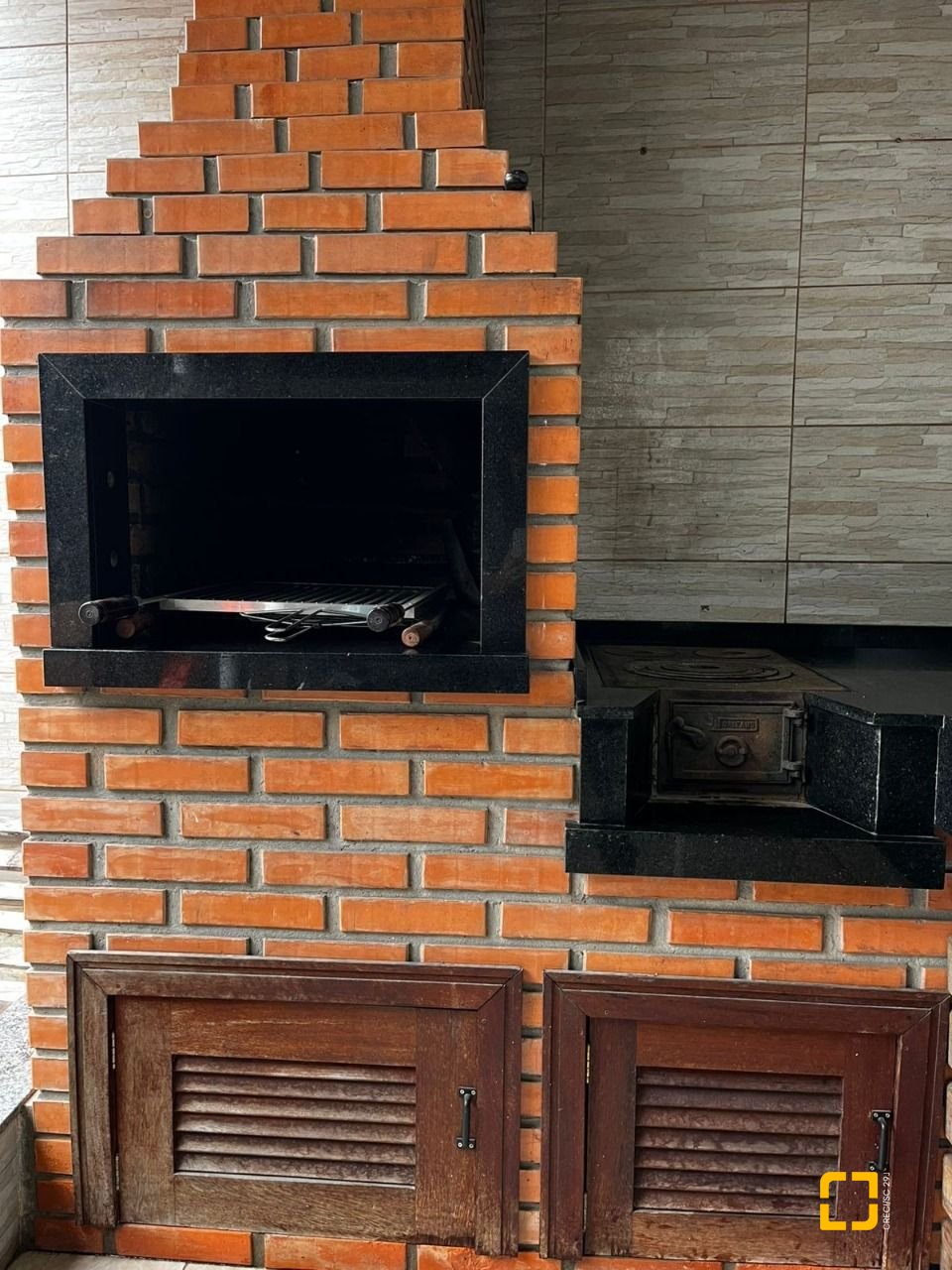 Casa de Condomínio com 59m², 2 quartos, 2 garagens, no bairro Forquilhas em São José