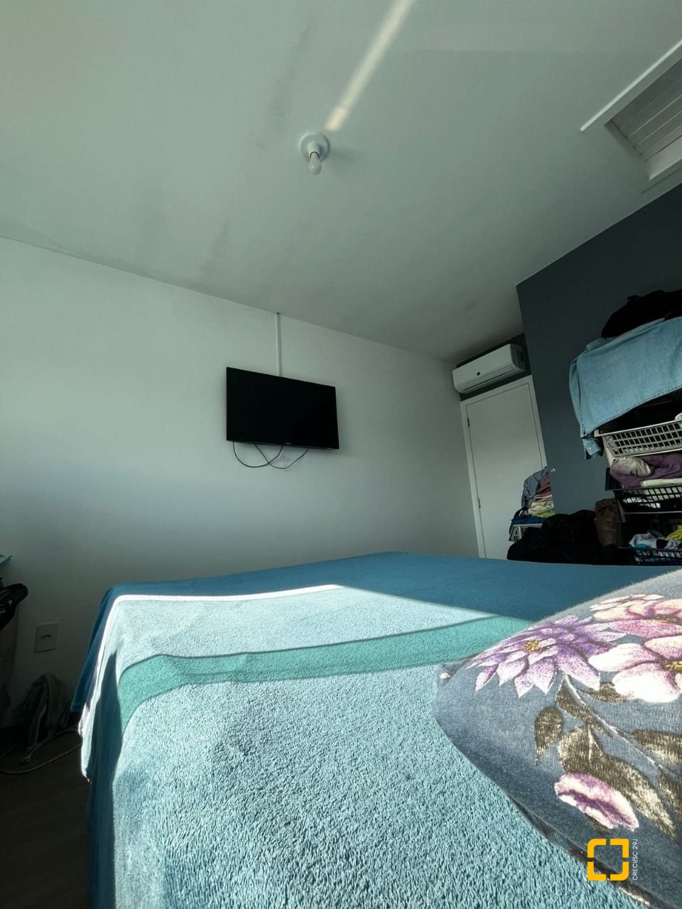 Casa de Condomínio com 59m², 2 quartos, 2 garagens, no bairro Forquilhas em São José