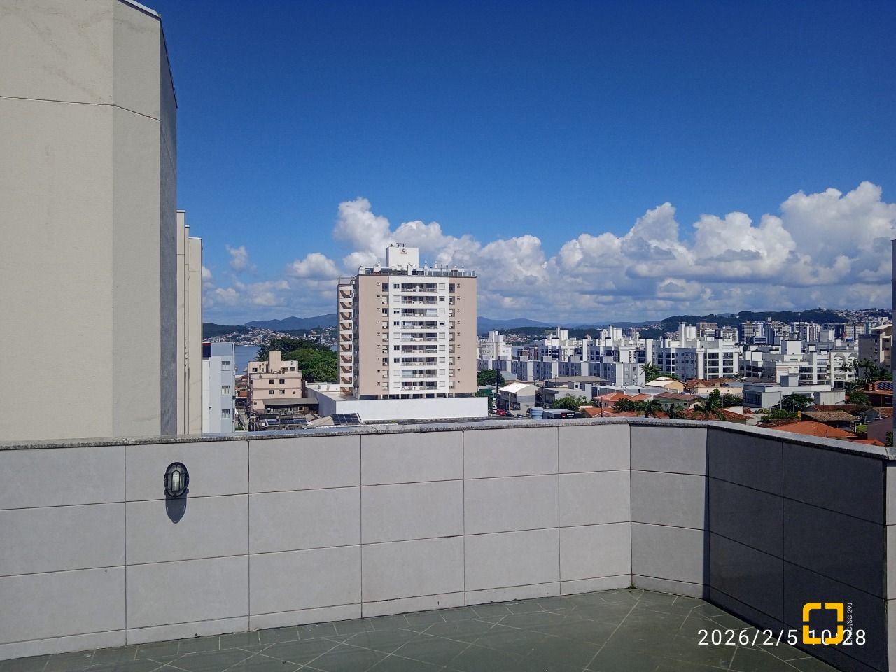 Cobertura com 63m², 2 quartos (sendo 1 suíte), 1 garagem, no bairro Abraão em Florianópolis