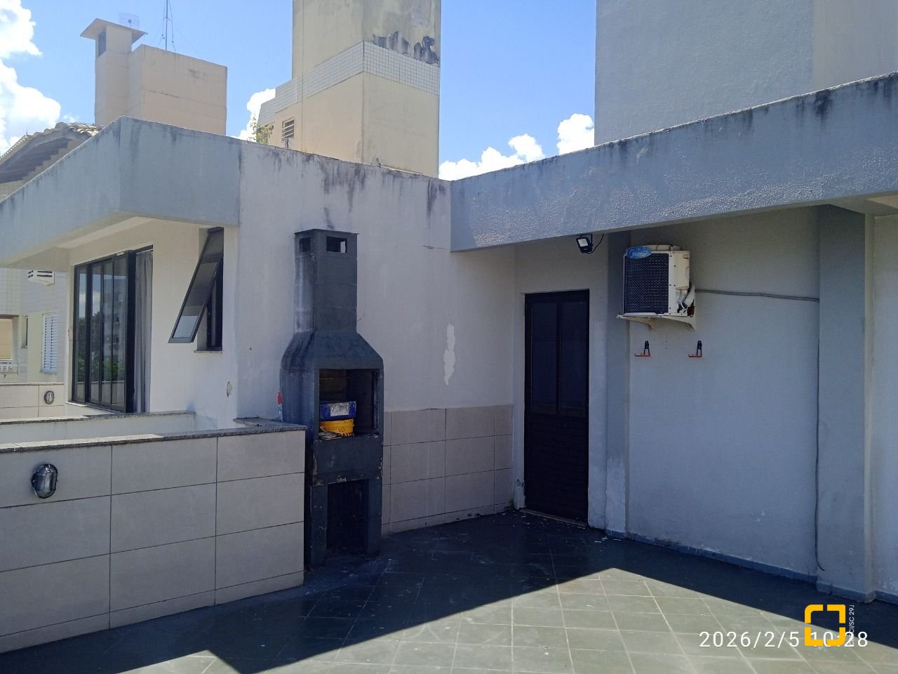 Cobertura com 63m², 2 quartos (sendo 1 suíte), 1 garagem, no bairro Abraão em Florianópolis