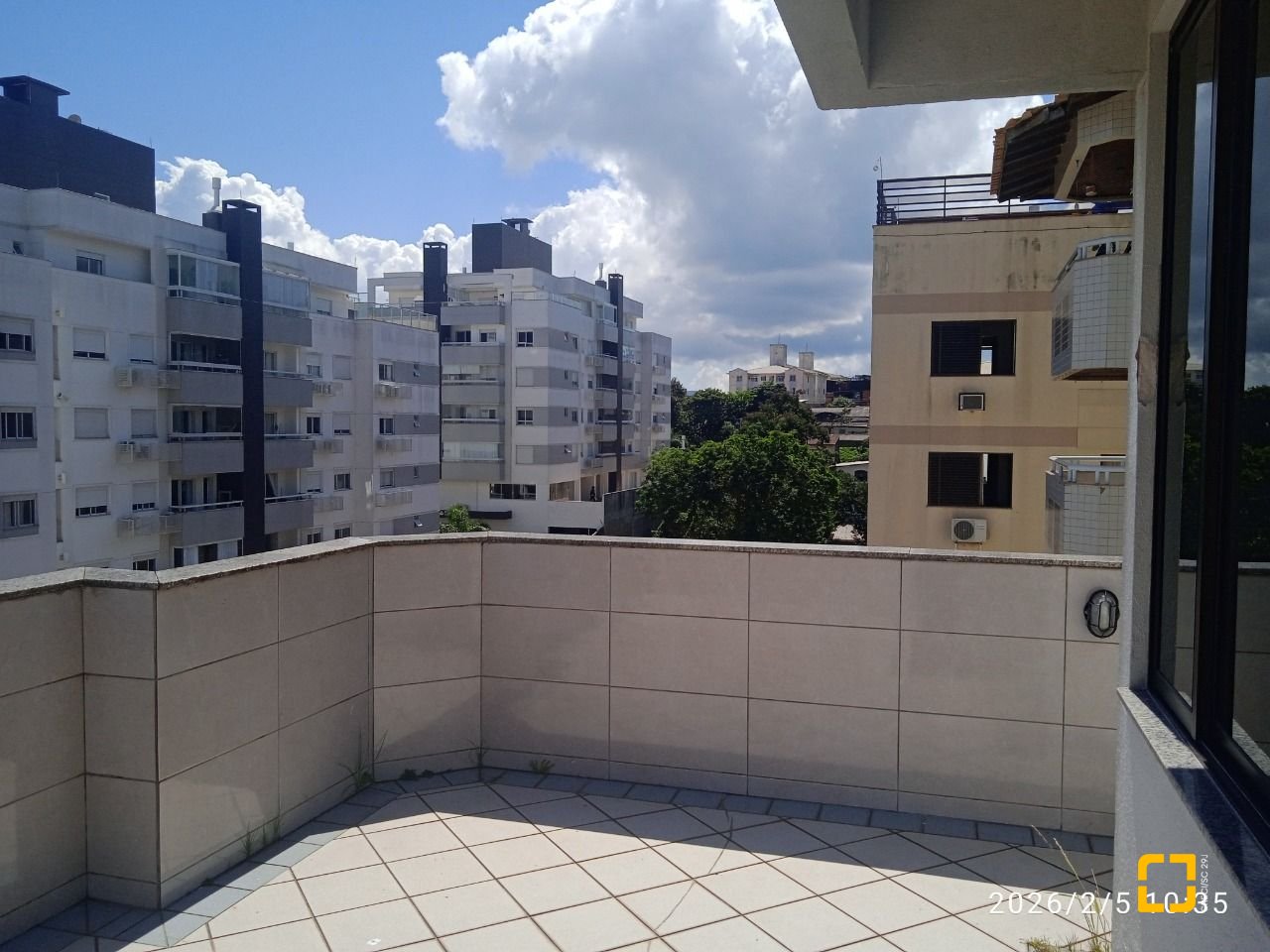 Cobertura com 63m², 2 quartos (sendo 1 suíte), 1 garagem, no bairro Abraão em Florianópolis