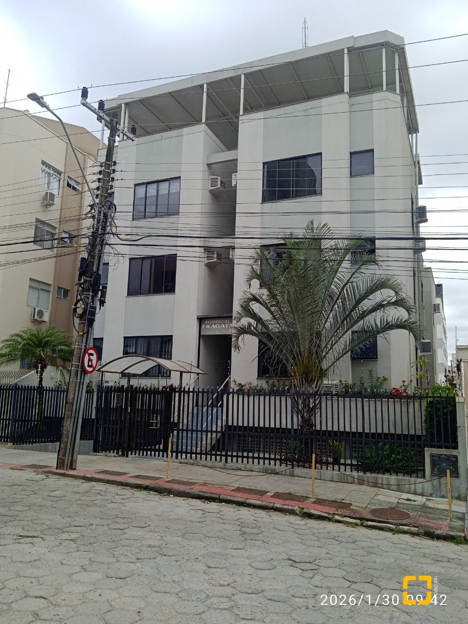 Cobertura com 63m², 2 quartos (sendo 1 suíte), 1 garagem, no bairro Abraão em Florianópolis