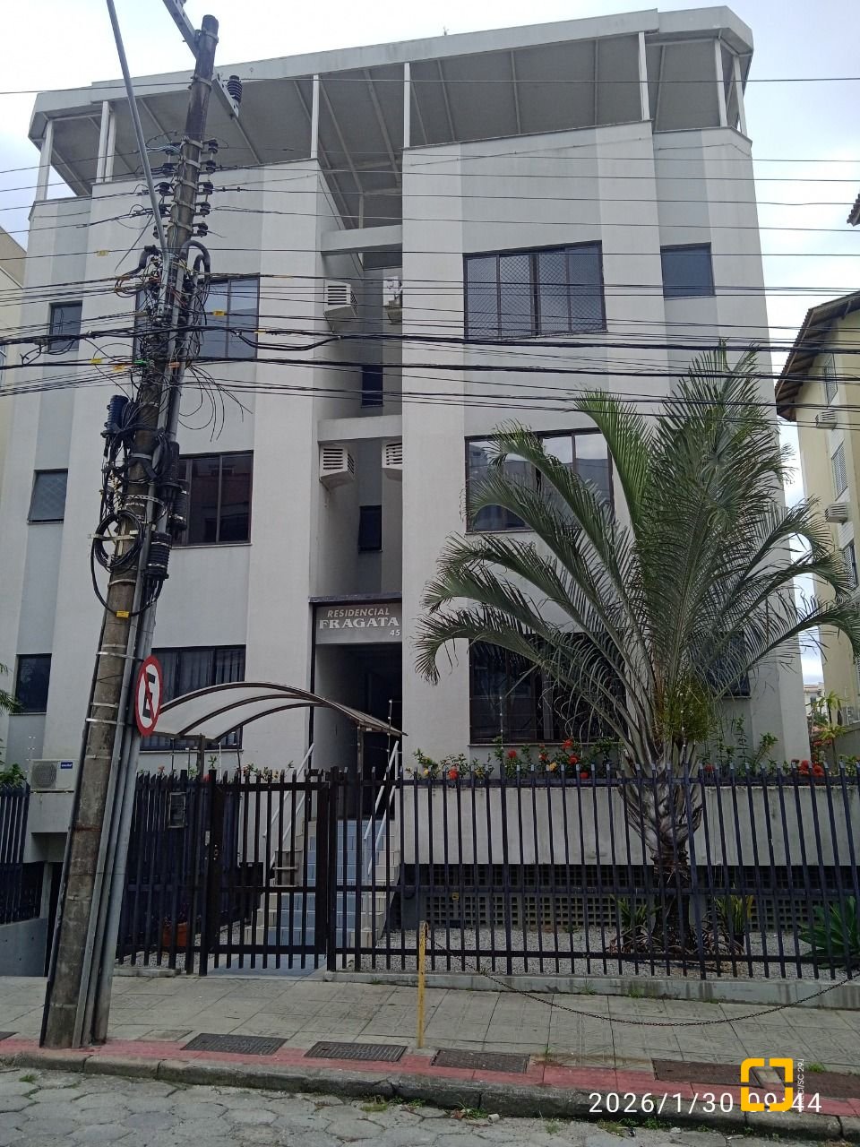 Cobertura com 63m², 2 quartos (sendo 1 suíte), 1 garagem, no bairro Abraão em Florianópolis