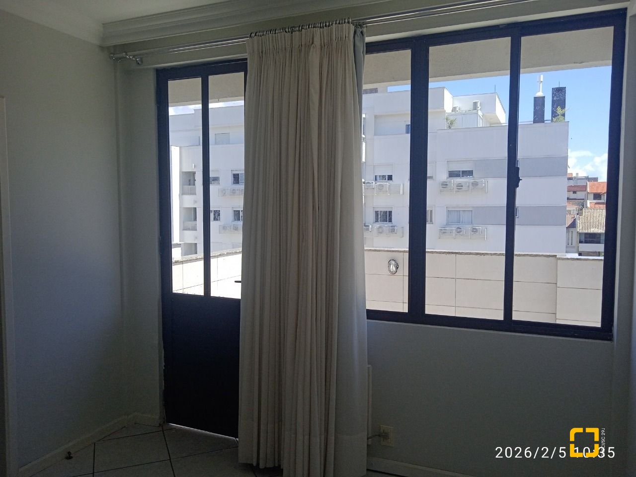 Cobertura com 63m², 2 quartos (sendo 1 suíte), 1 garagem, no bairro Abraão em Florianópolis