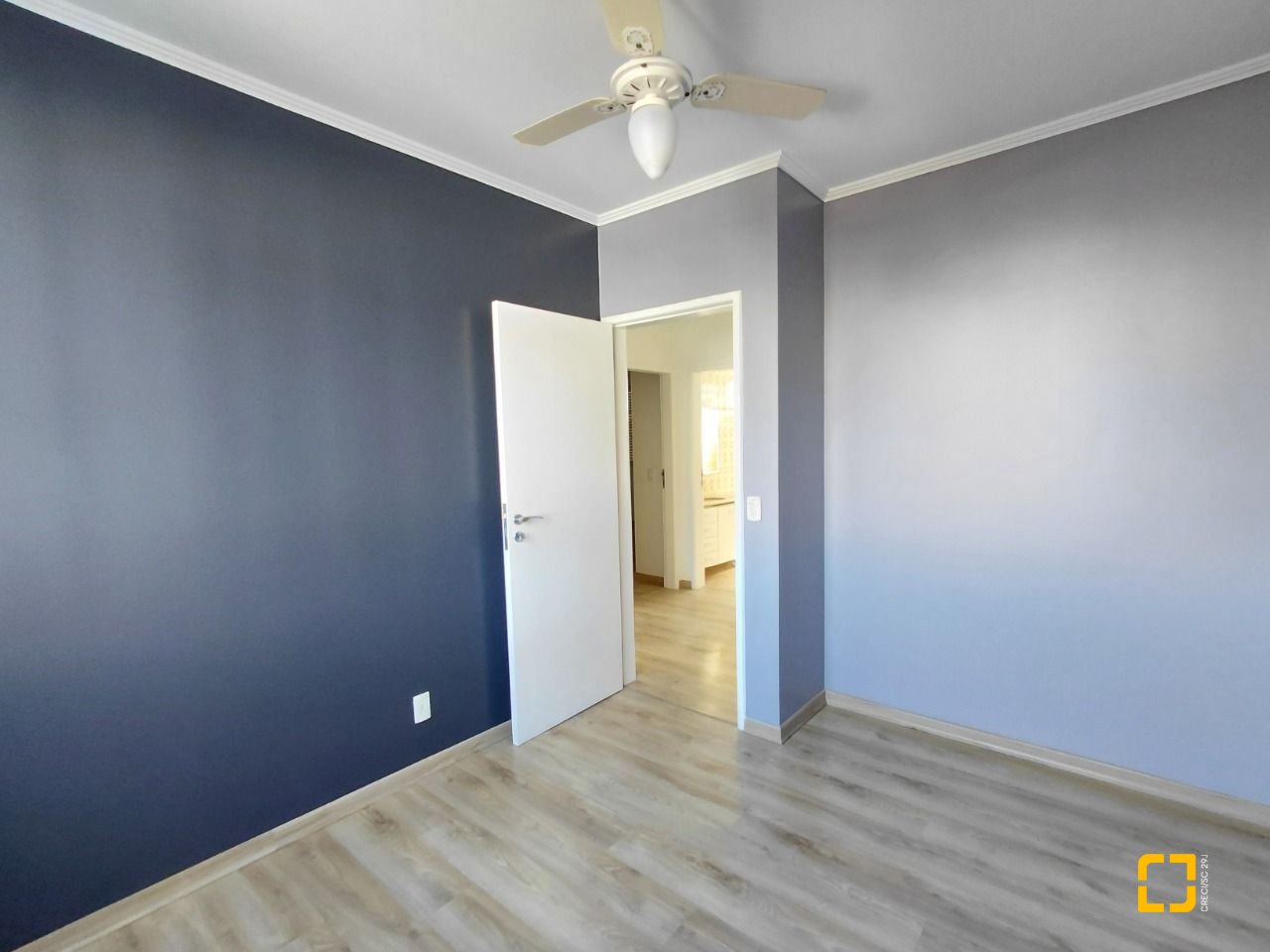 Apartamento com 147m², 5 quartos (sendo 1 suíte), 2 garagens, no bairro Centro em Florianópolis