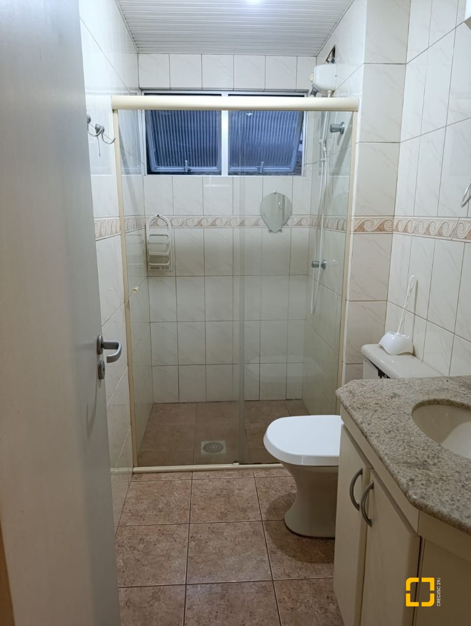 Apartamento com 55m², 1 quarto, no bairro Coqueiros em Florianópolis