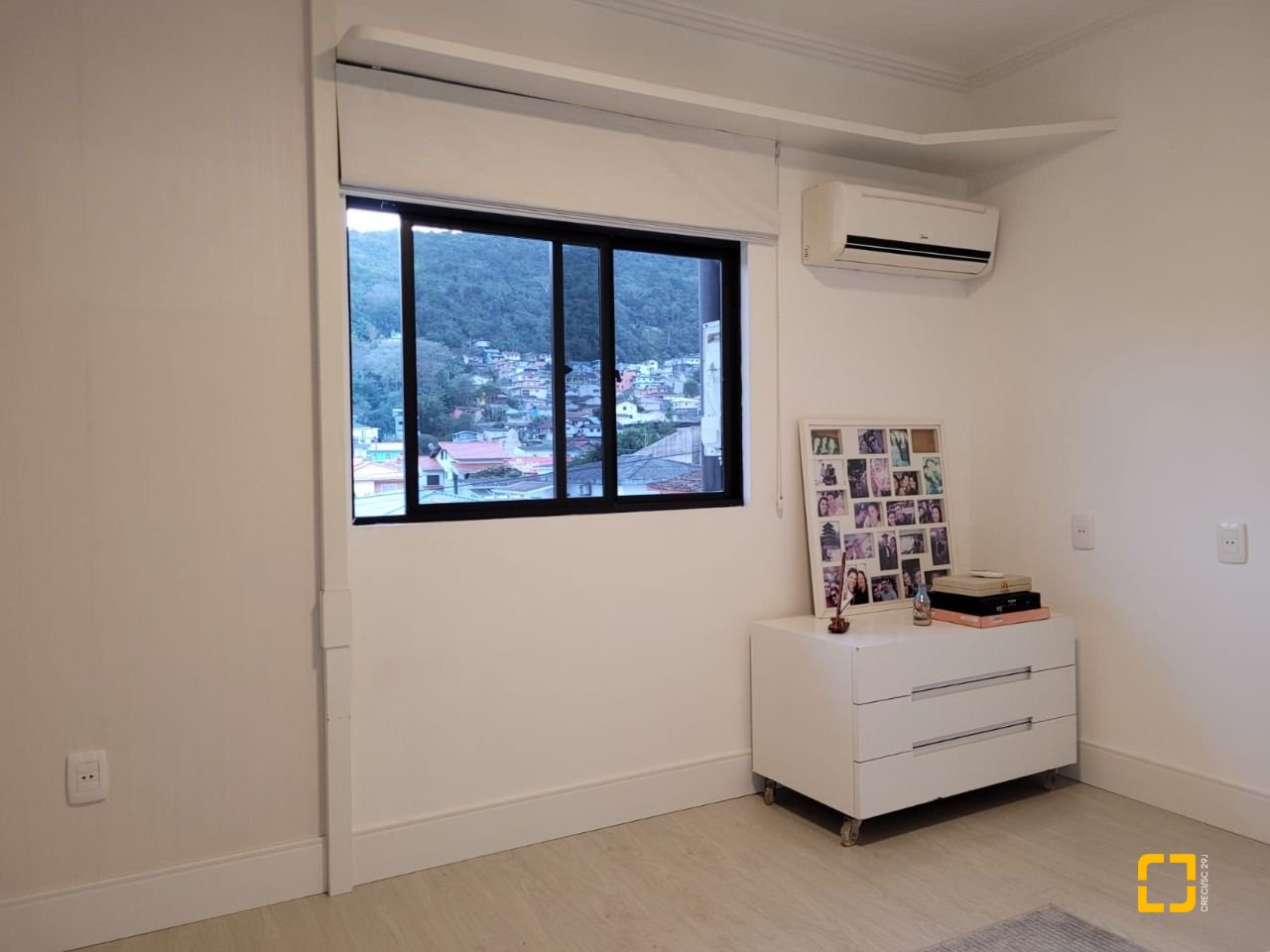 Casa com 232m², 5 quartos (sendo 1 suíte), 4 garagens, no bairro Saco dos Limões em Florianópolis