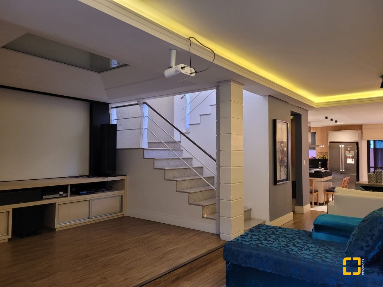 Casa com 232m², 5 quartos (sendo 1 suíte), 4 garagens, no bairro Saco dos Limões em Florianópolis