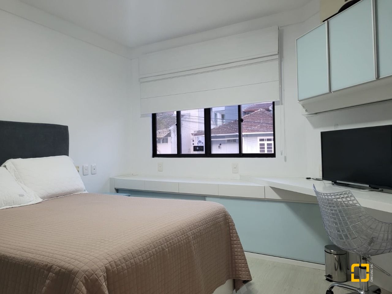Casa com 232m², 5 quartos (sendo 1 suíte), 4 garagens, no bairro Saco dos Limões em Florianópolis